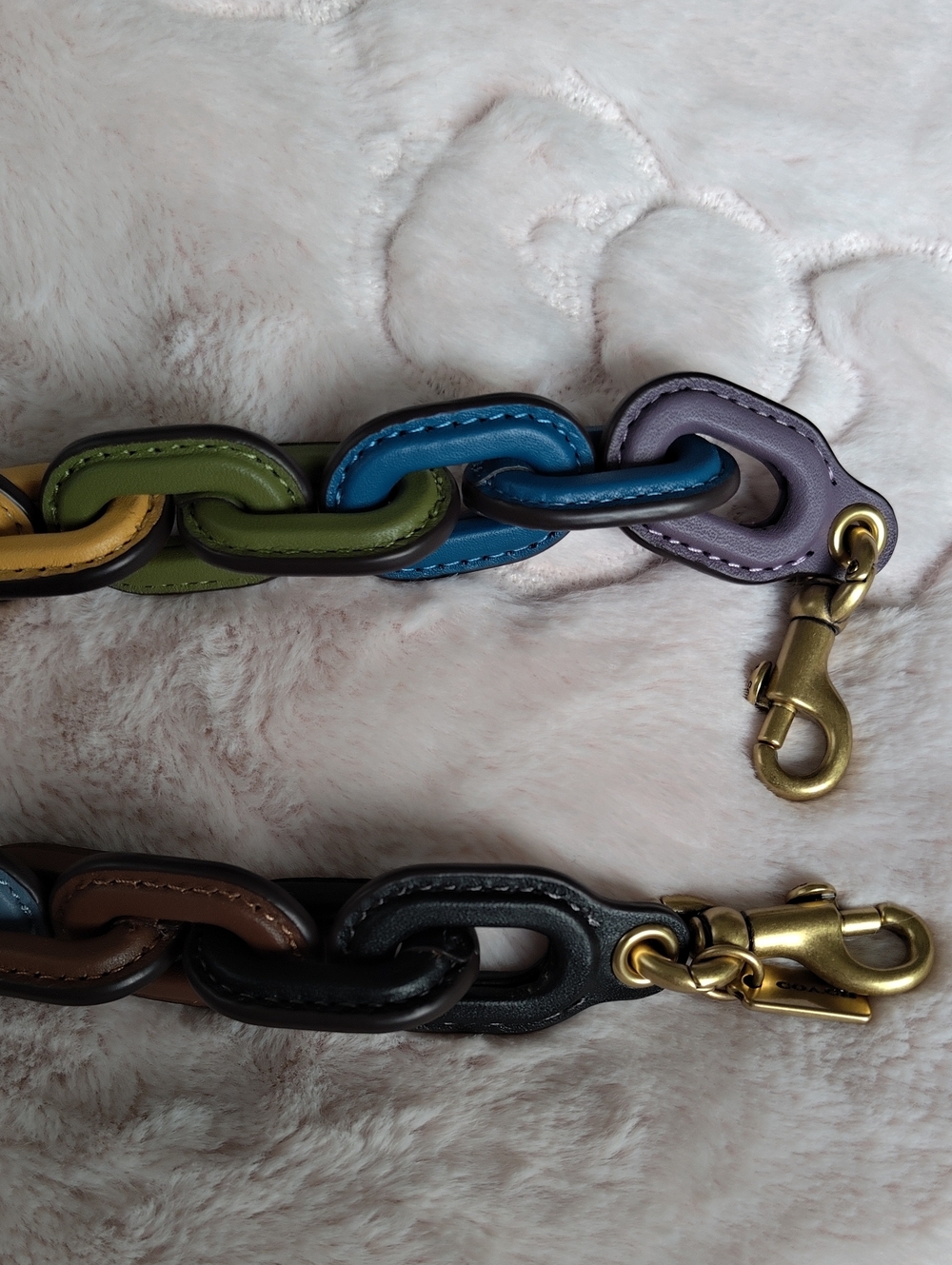 Coach Rainbow Leather Covered Short Chain Strap - Picture 6 of 7